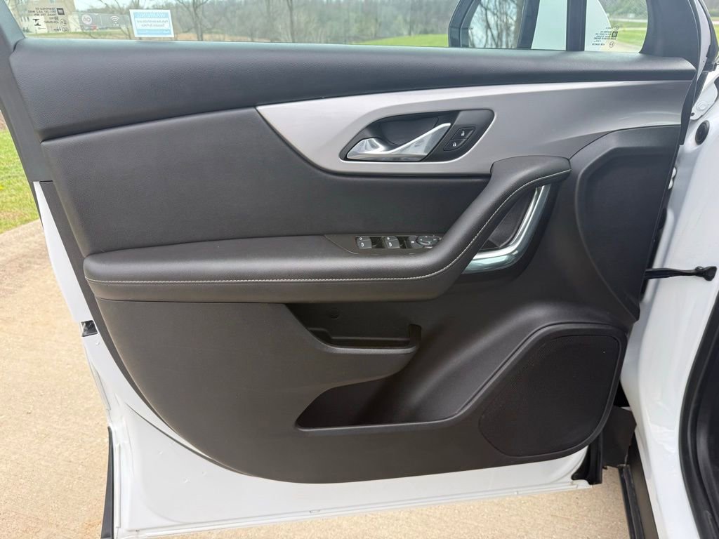 Used 2023 Chevrolet Blazer LT w/ Driver Confidence Package image 24