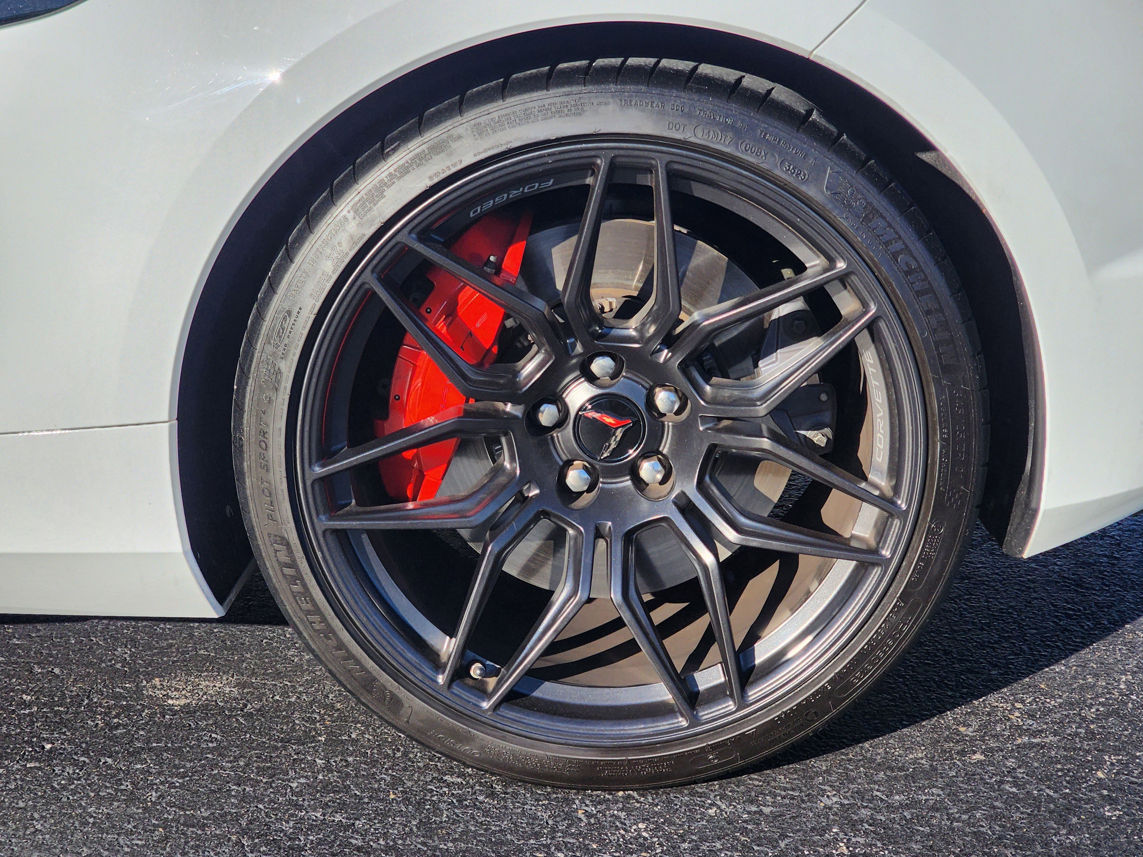 Used 2024 Chevrolet Corvette Z06 image 10