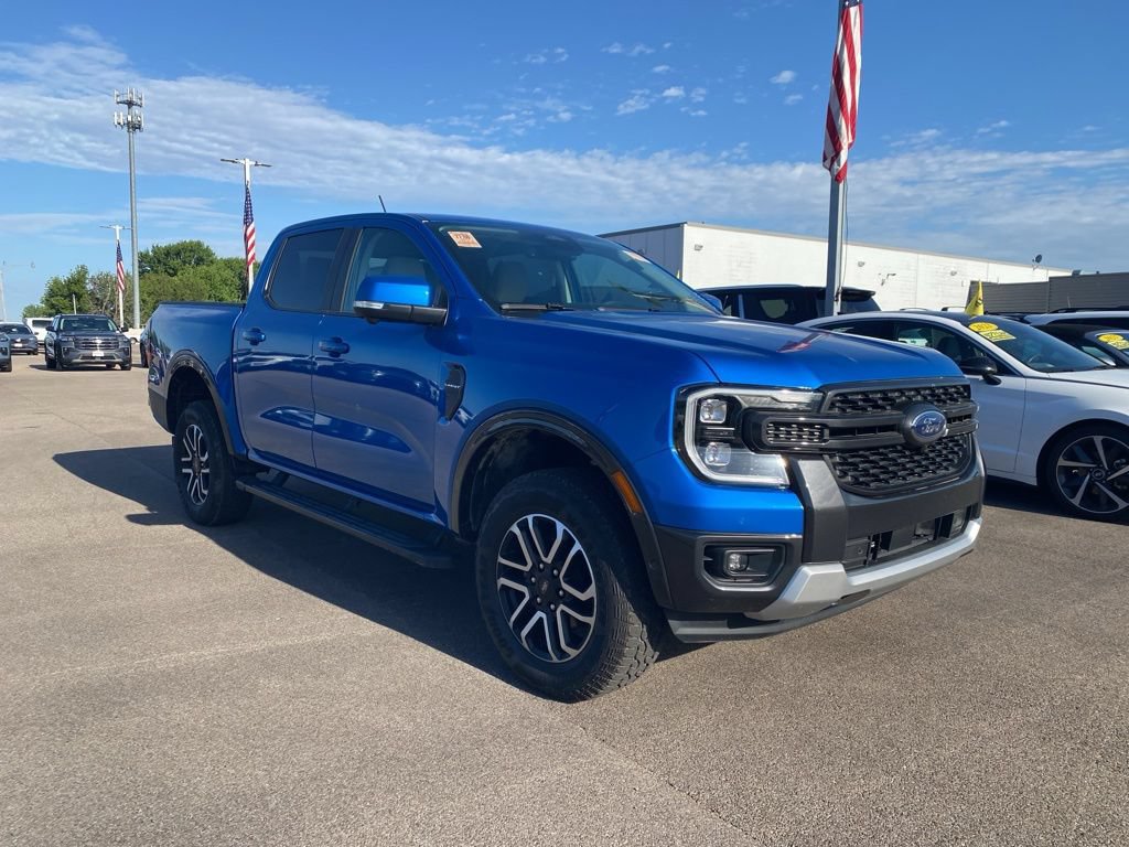 Used 2024 Ford Ranger Lariat w/ Advanced Towing Package AWD/4WD image 2
