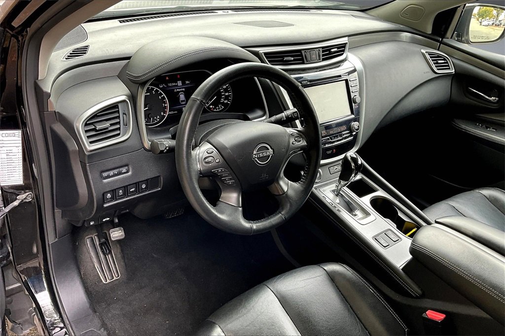 Used 2023 Nissan Murano SL w/ SL Moonroof Package image 16