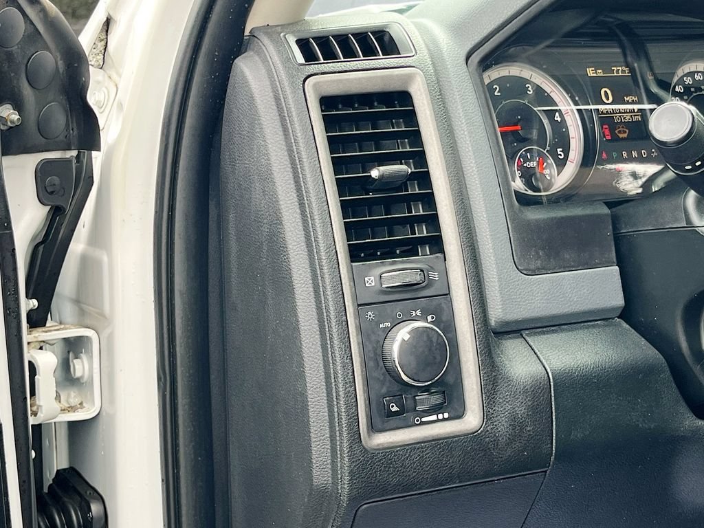 Used 2017 RAM 2500 Tradesman w/ Chrome Appearance Group AWD/4WD image 10