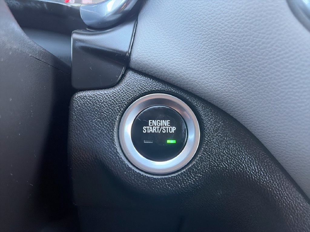 Certified 2023 Chevrolet Equinox LT FWD image 17
