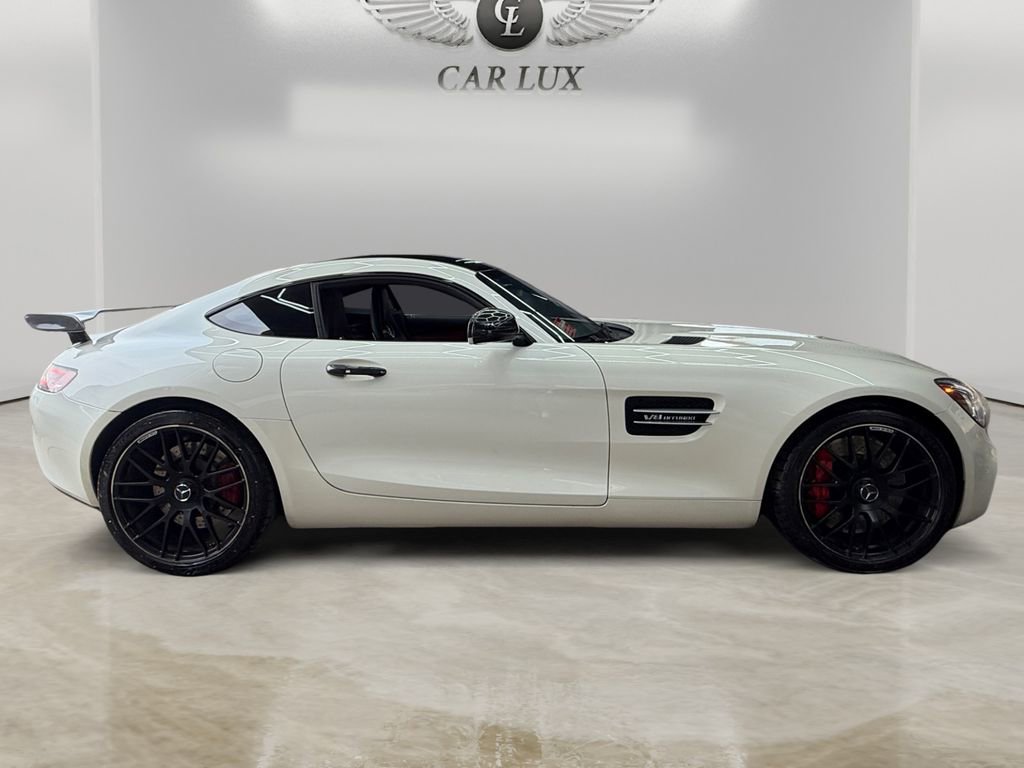 Used 2017 Mercedes-Benz AMG GT S image 6