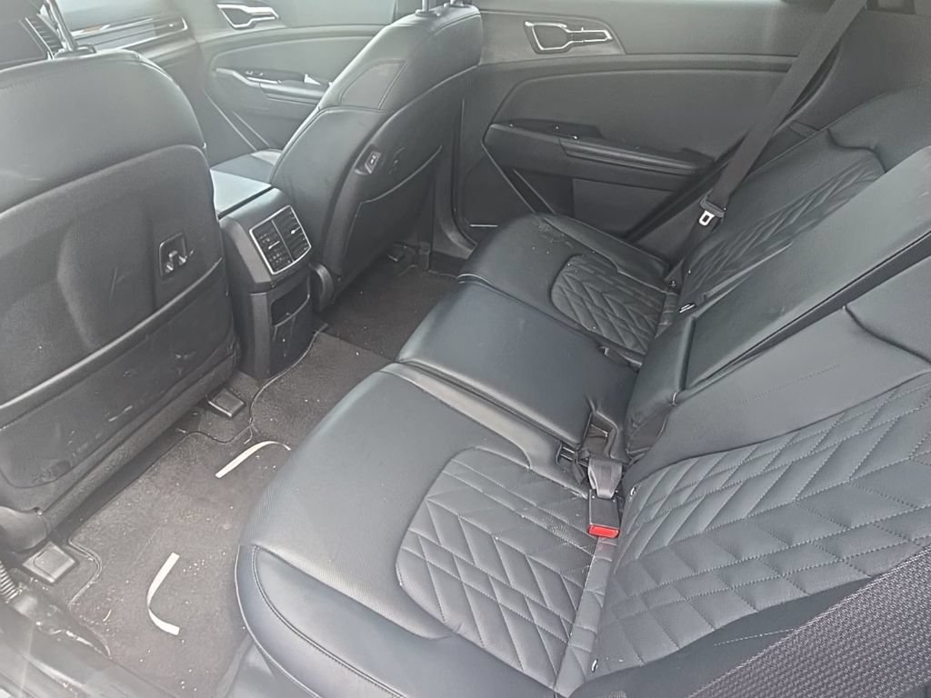Used 2023 Kia Sportage X-Pro AWD/4WD image 11