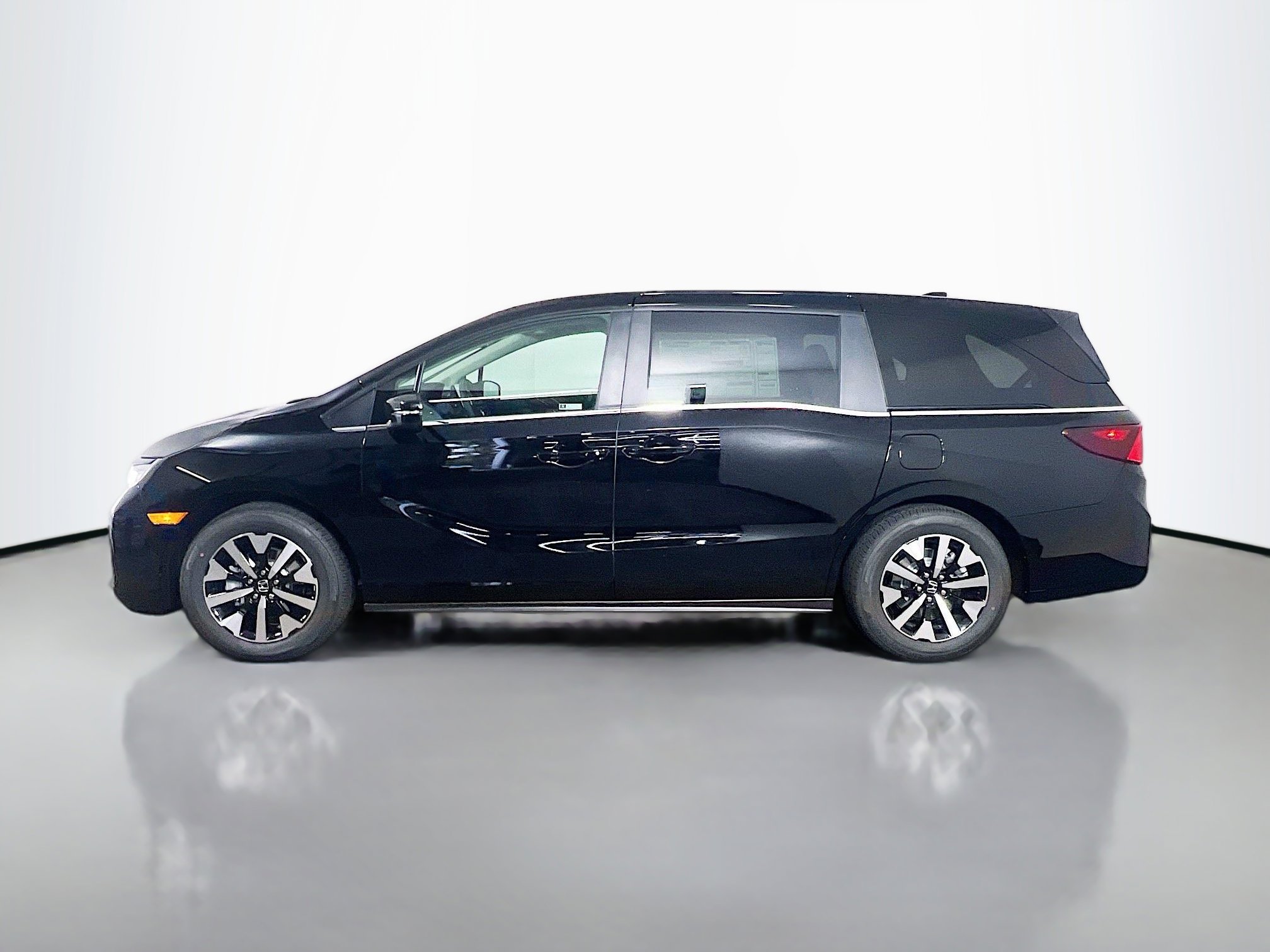 New 2026 Honda Odyssey EX-L image 4