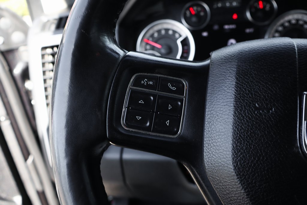 Used 2017 RAM 3500 Lone Star image 23