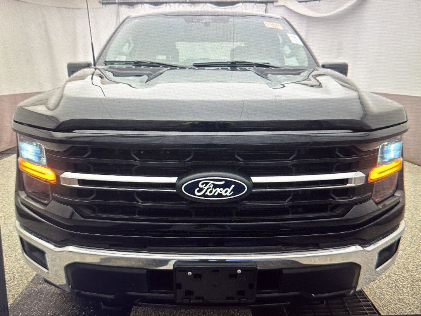 Used 2025 Ford F150 XLT w/ Equipment Group 301A Standard image 16