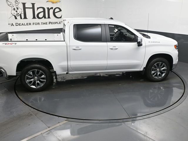 New 2026 Chevrolet Silverado 1500 LT image 17
