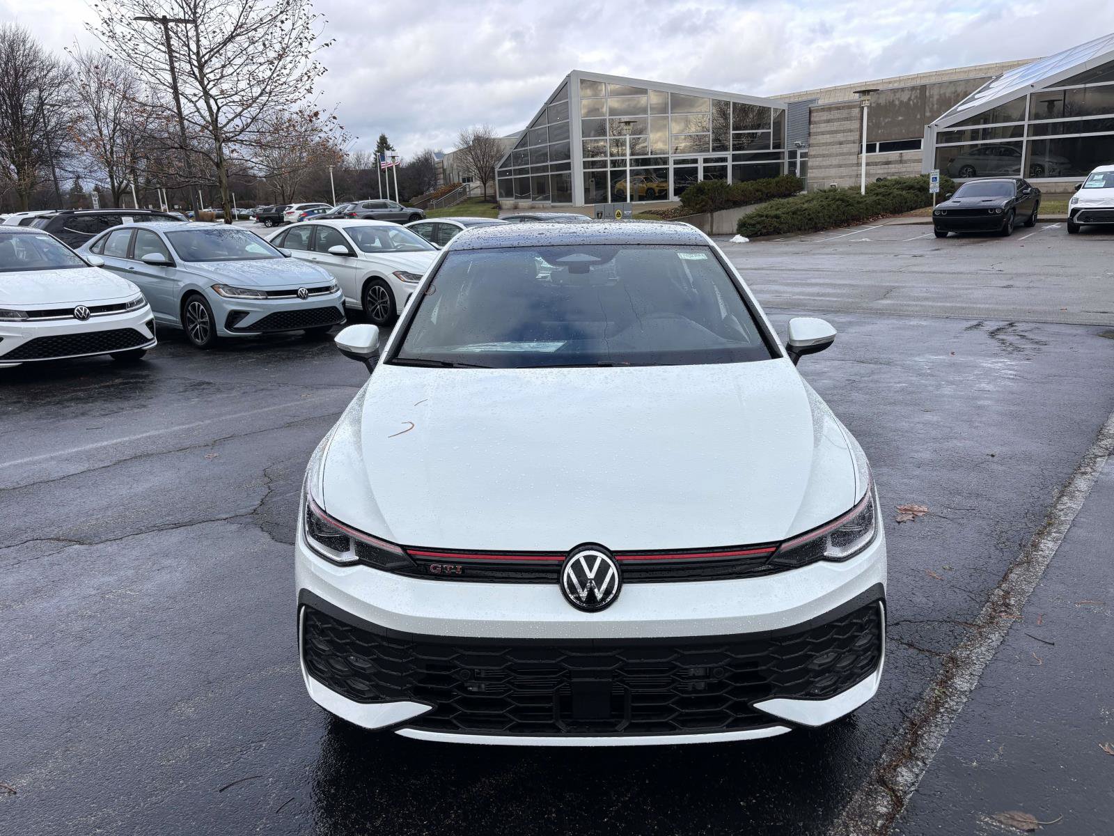 New 2026 Volkswagen GTI SE FWD image 2