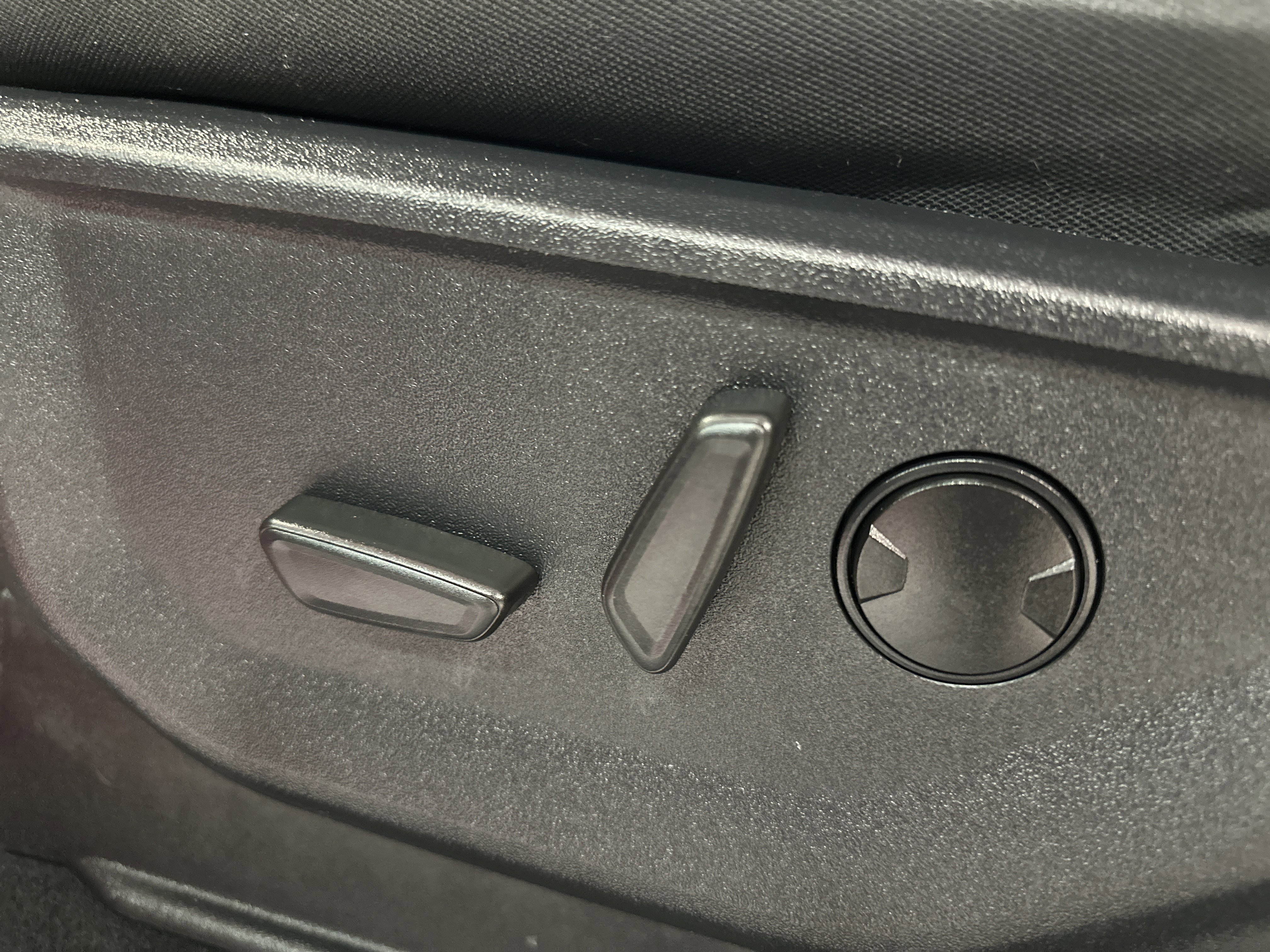 Certified 2023 Ford F150 XLT w/ Equipment Group 302A High image 25