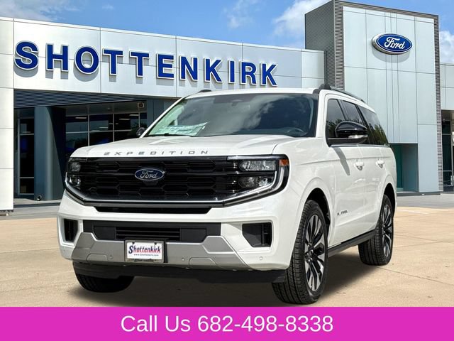 New 2026 Ford Expedition Platinum w/ Driver's Package AWD/4WD image 3
