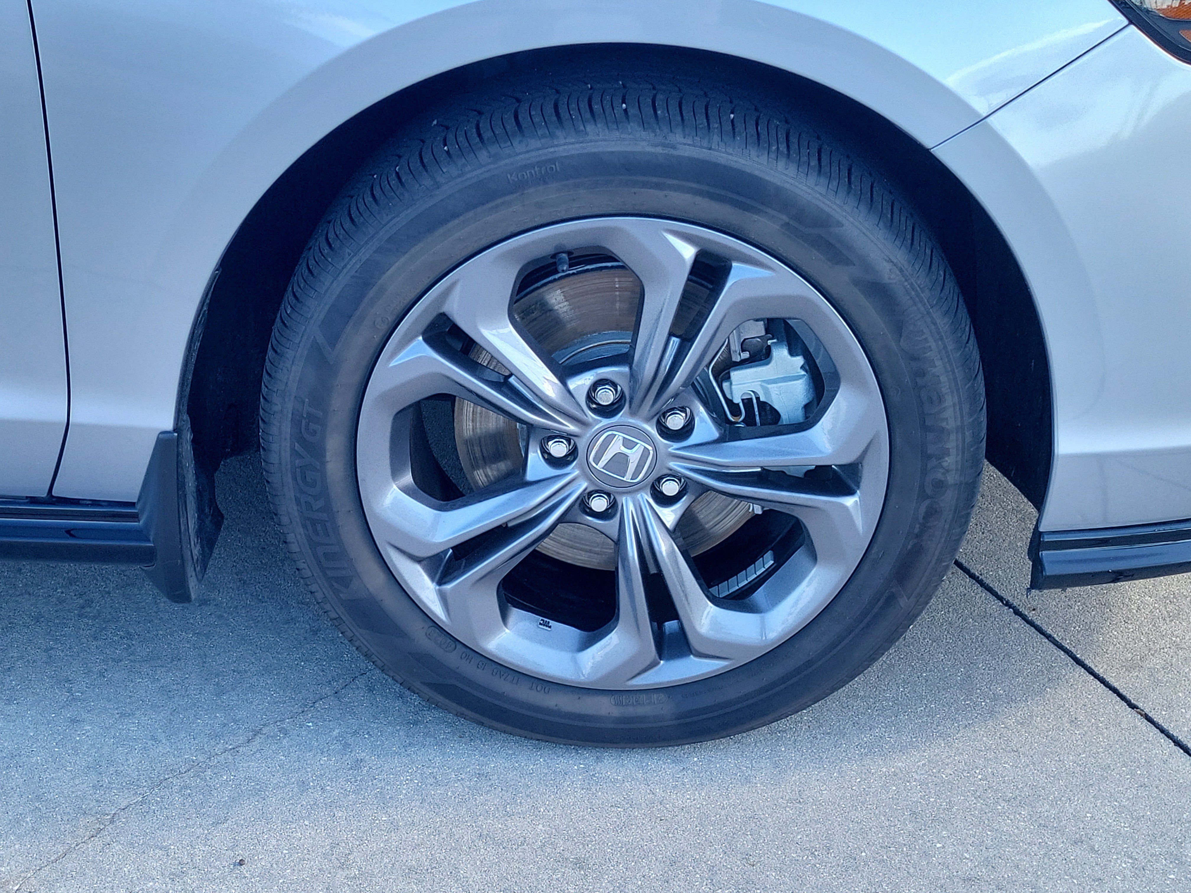 Used 2024 Honda Accord EX-L image 4