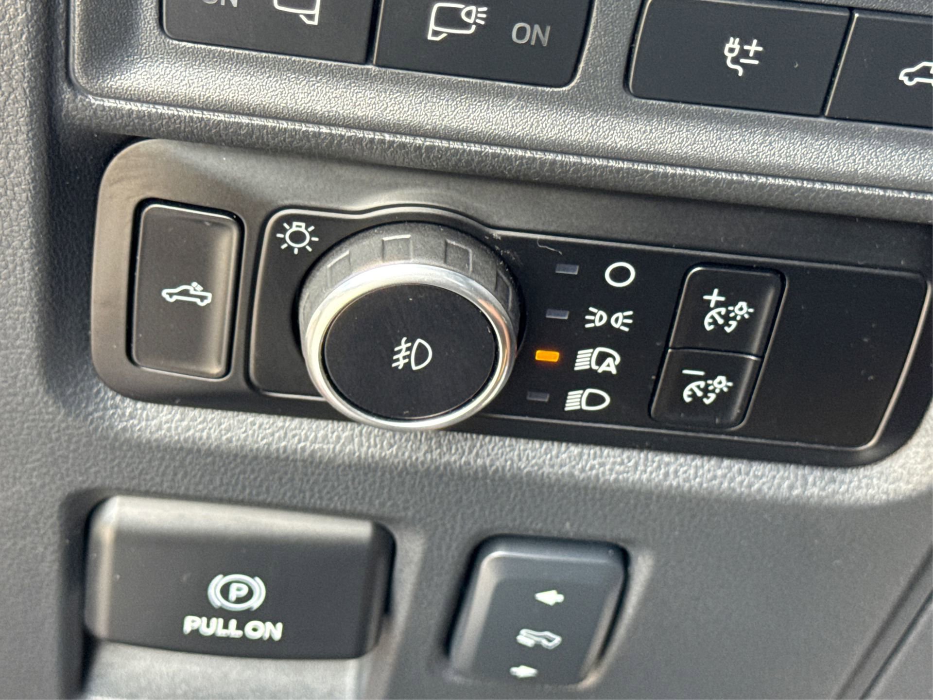 Used 2023 Ford F150 Raptor w/ Raptor 37 Performance Package image 23