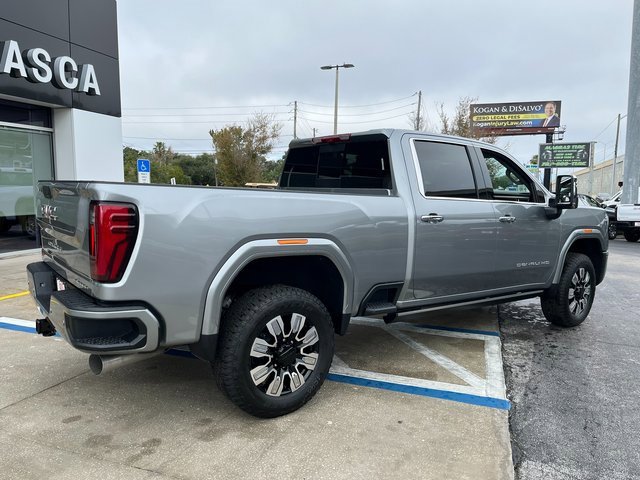 New 2026 GMC Sierra 3500 Denali w/ Denali Reserve Package image 7