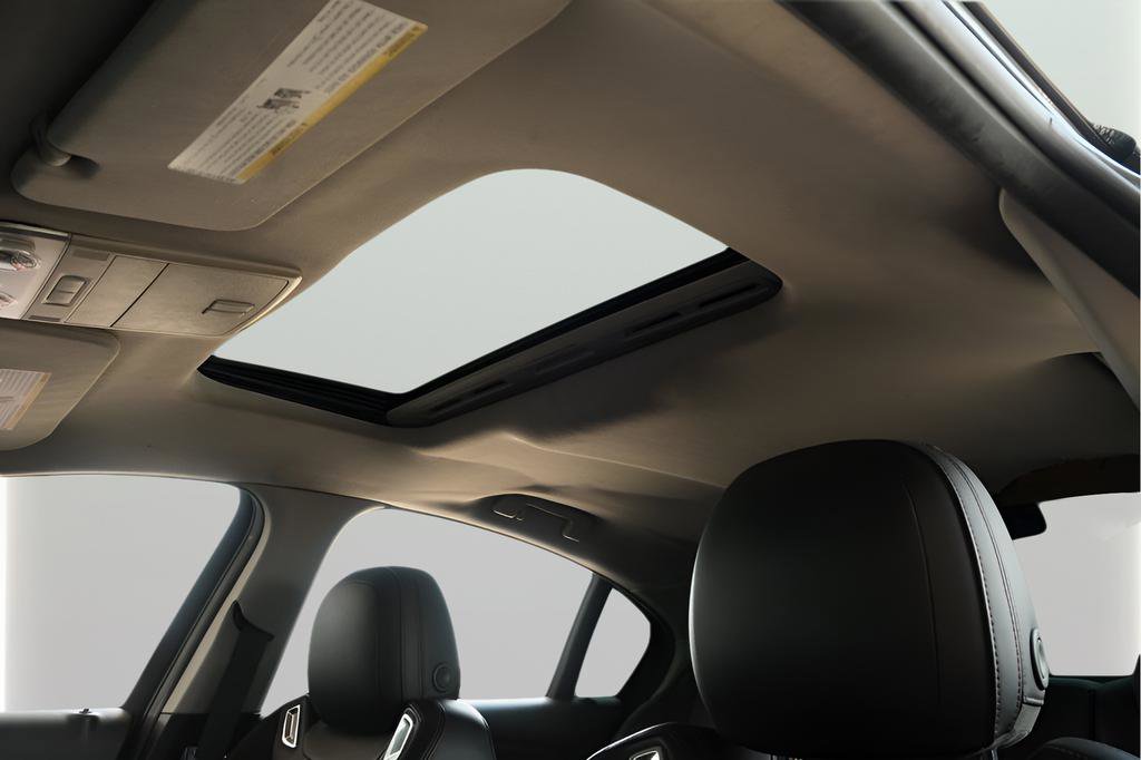 Used 2017 Chevrolet SS image 21