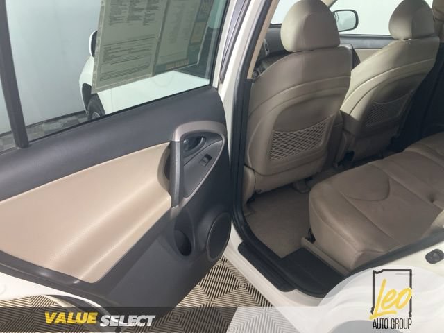 Used 2008 Toyota RAV4 Limited AWD/4WD image 19