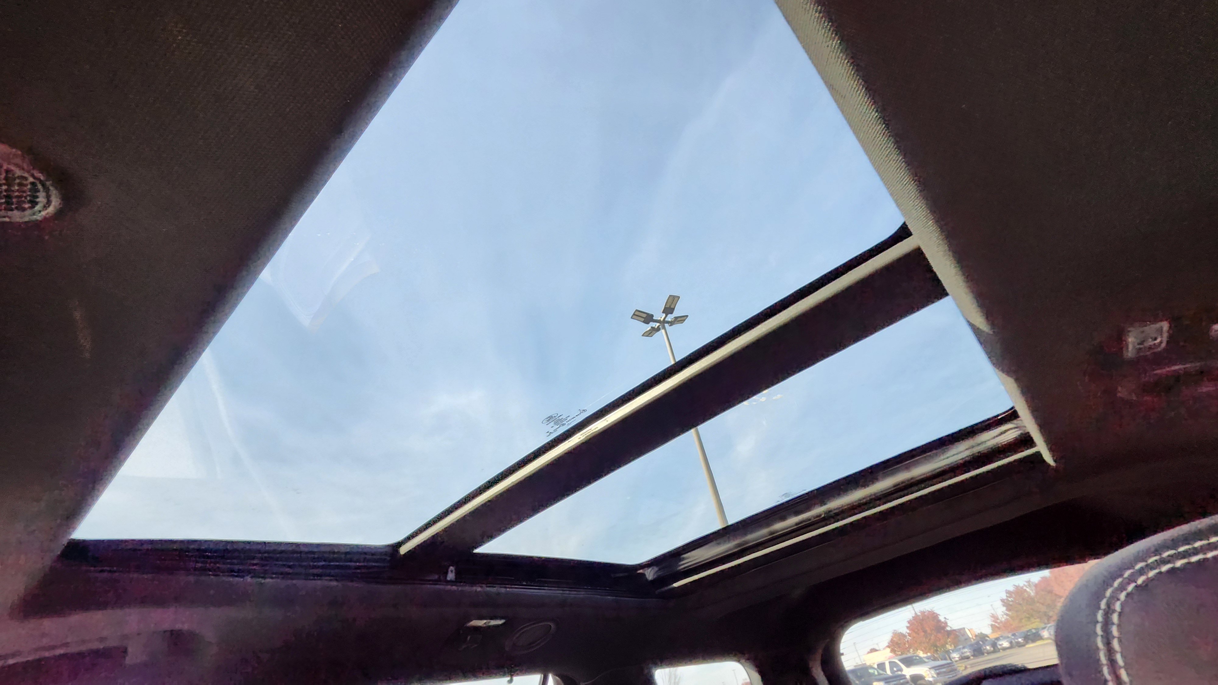 Used 2021 Ford Explorer ST w/ Equipment Group 401A image 2