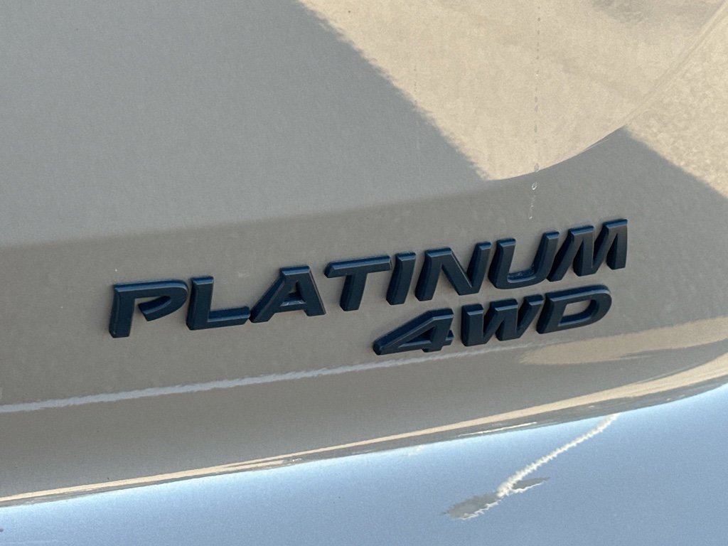 Certified 2023 Nissan Pathfinder Platinum image 8