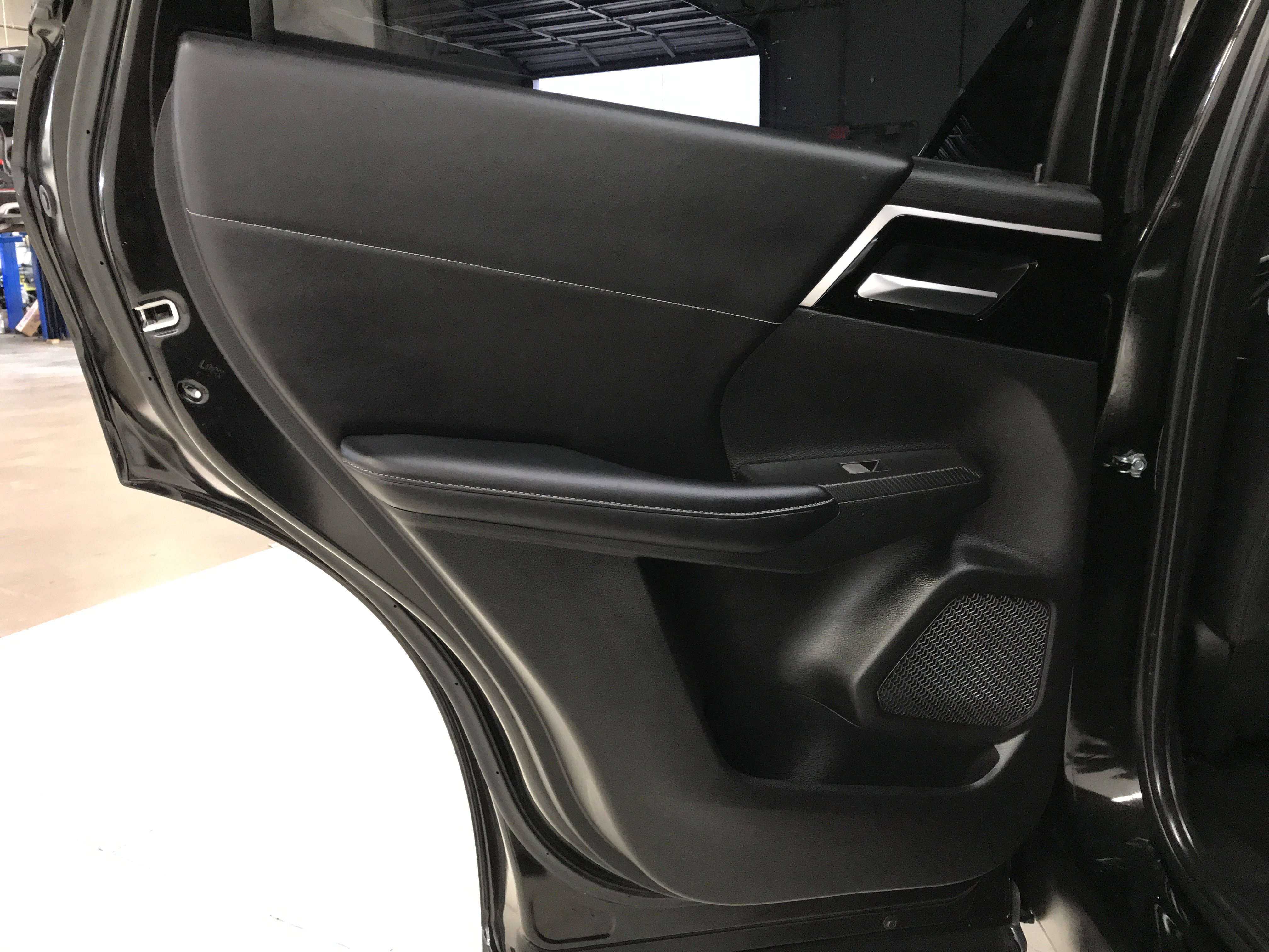 Used 2022 Mitsubishi Outlander SE image 8