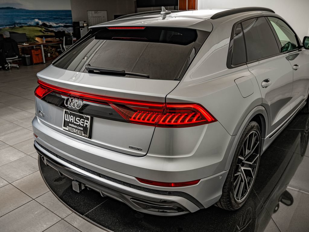 Used 2019 Audi Q8 Prestige AWD/4WD image 15