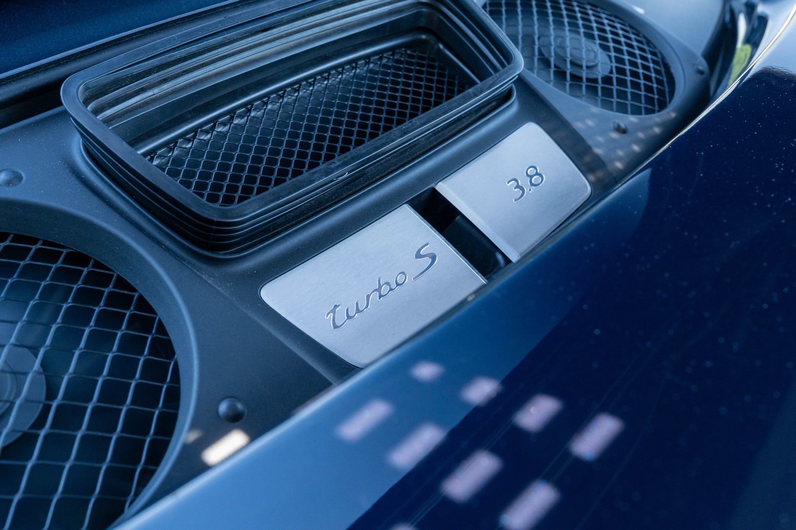 Certified 2019 Porsche 911 Turbo S AWD/4WD image 18