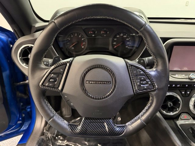 Used 2018 Chevrolet Camaro LT w/ Technology Package RWD image 21