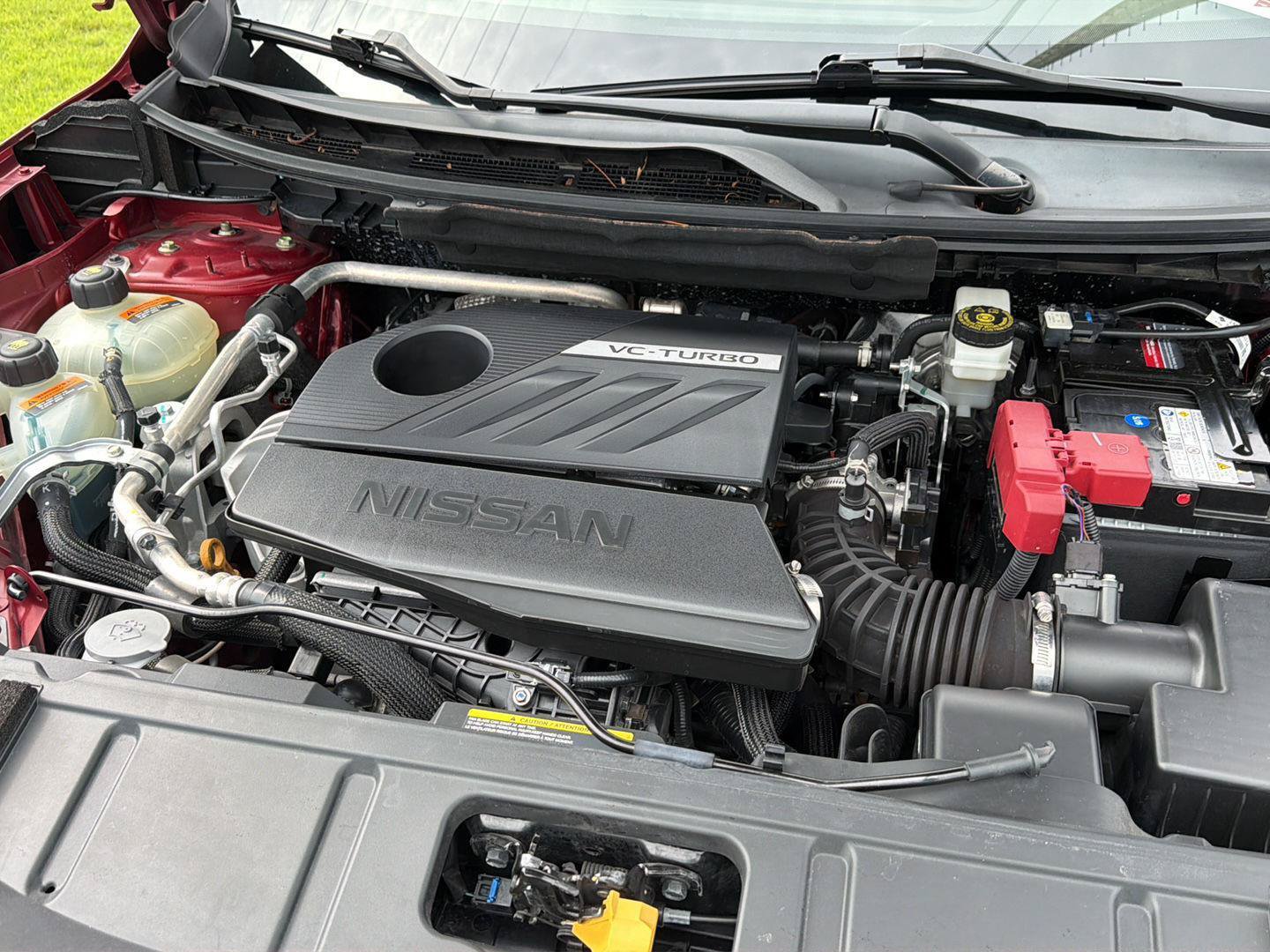 Used 2023 Nissan Rogue S AWD/4WD image 34