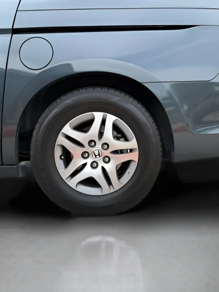 Used 2006 Honda Odyssey EX-L image 40