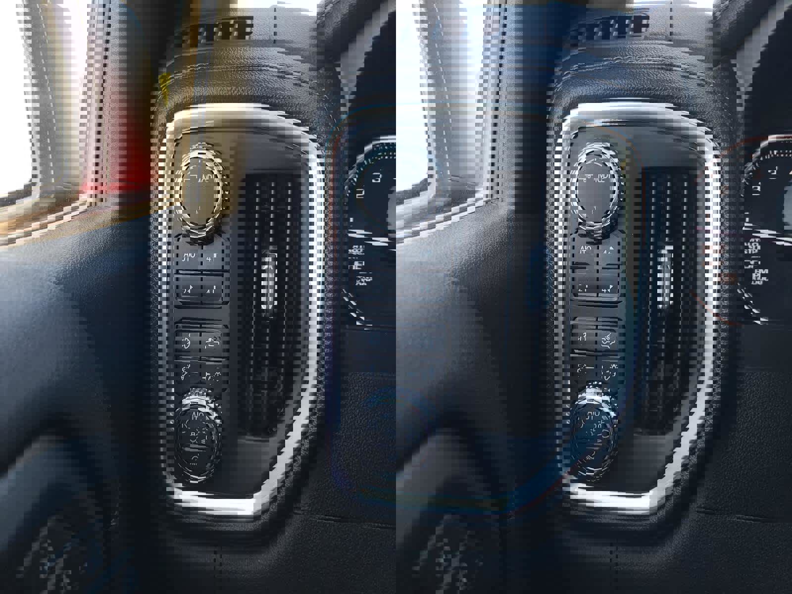 Certified 2021 GMC Sierra 1500 SLT image 18