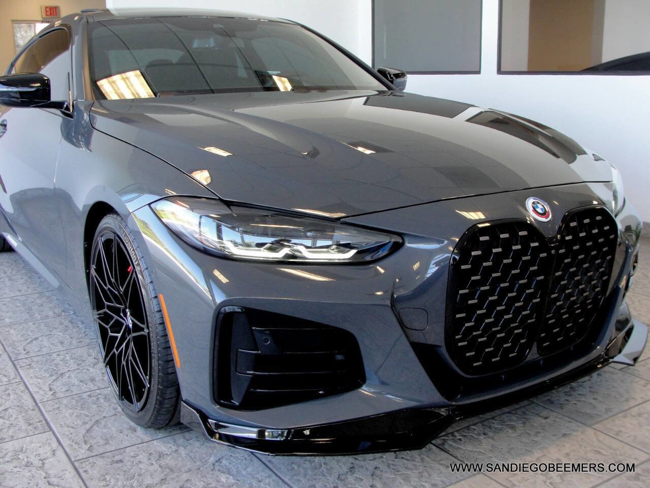 Used 2023 BMW M440i Coupe w/ Premium Package RWD image 43