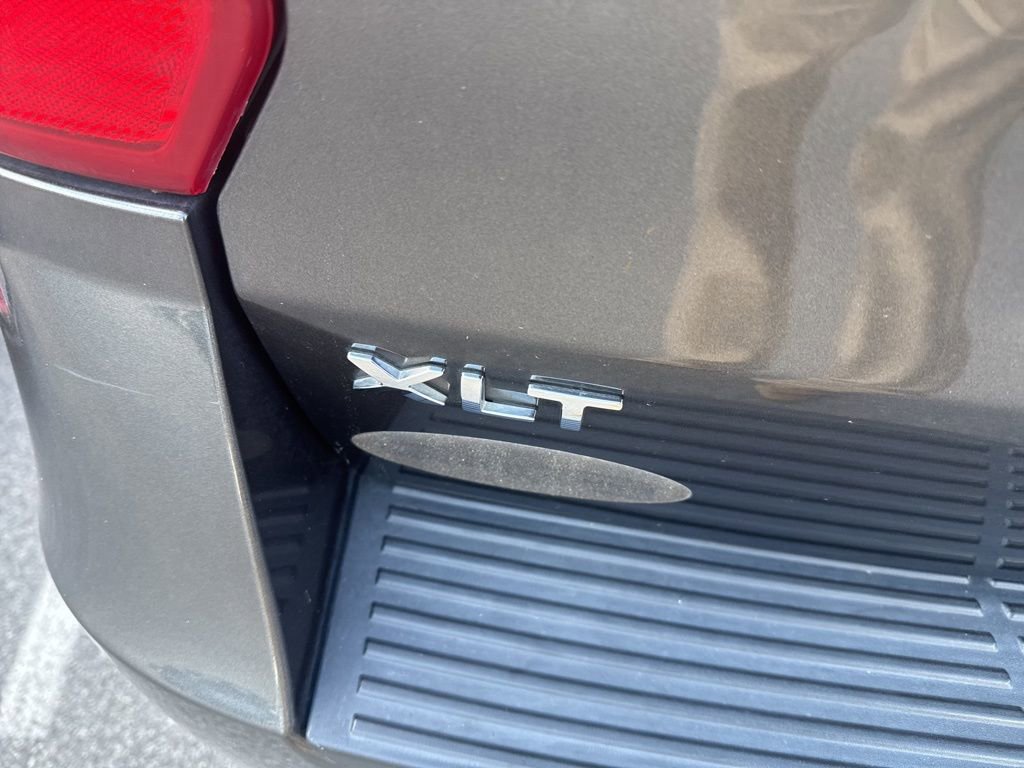 Used 2020 Ford Expedition XLT w/ Equipment Group 202A RWD image 14