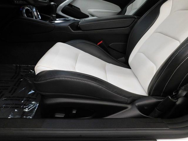 Used 2024 Chevrolet Camaro LT w/ RS Package image 18