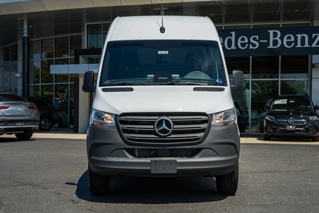 New 2026 Mercedes-Benz Sprinter 2500 image 2