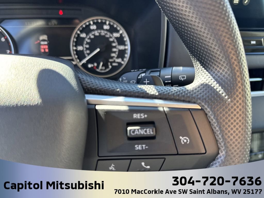 New 2025 Mitsubishi Outlander ES image 21
