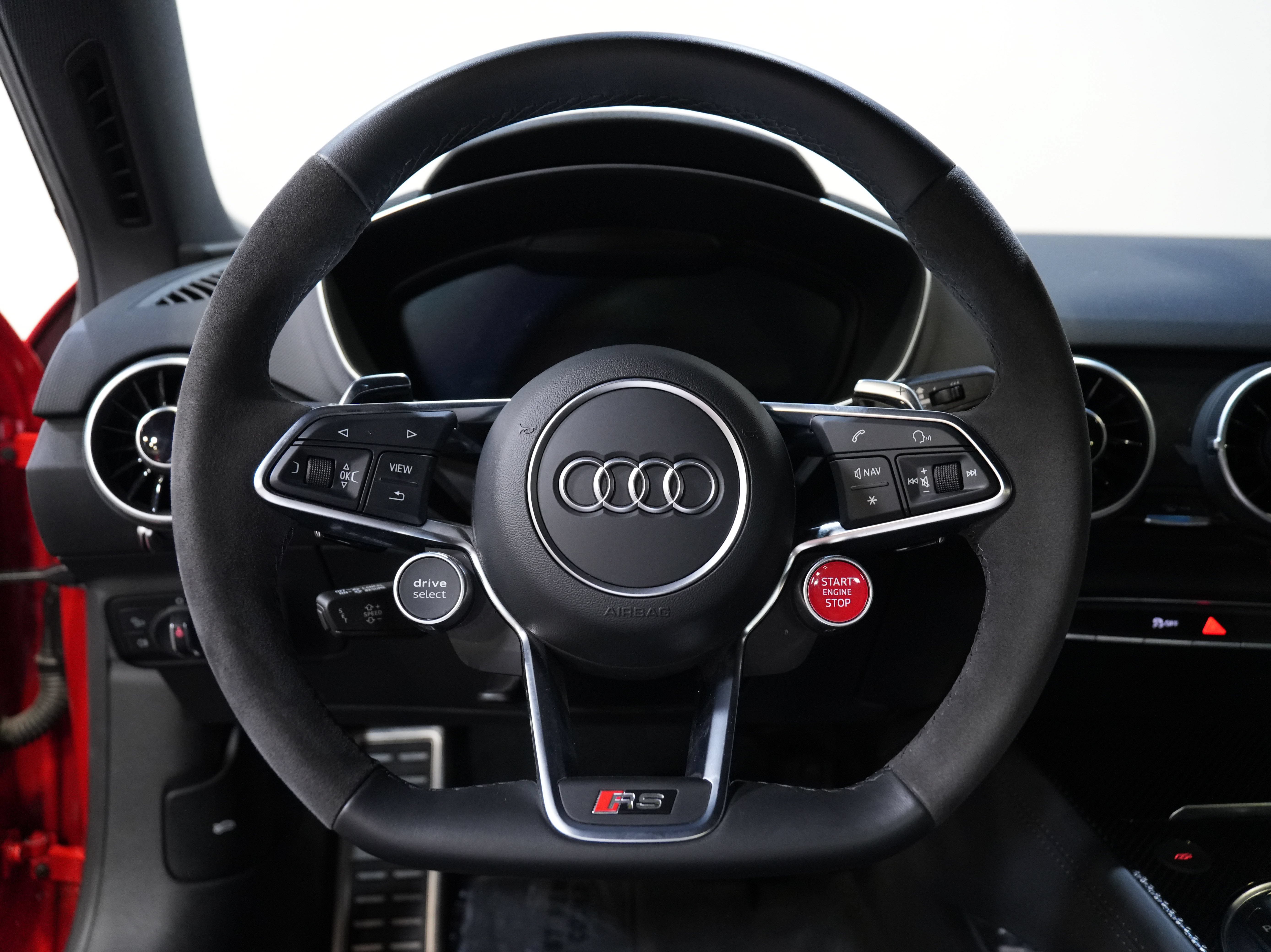 Used 2022 Audi TT RS AWD/4WD image 33