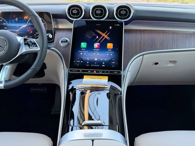 New 2027 Mercedes-Benz GLC 300 4MATIC image 14