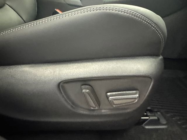 New 2025 Toyota RAV4 Limited image 12