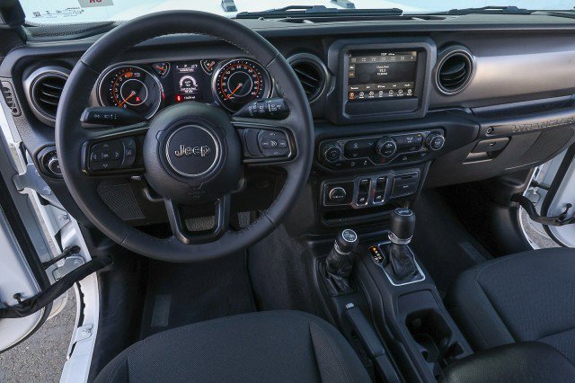 Used 2023 Jeep Wrangler Sport S image 21