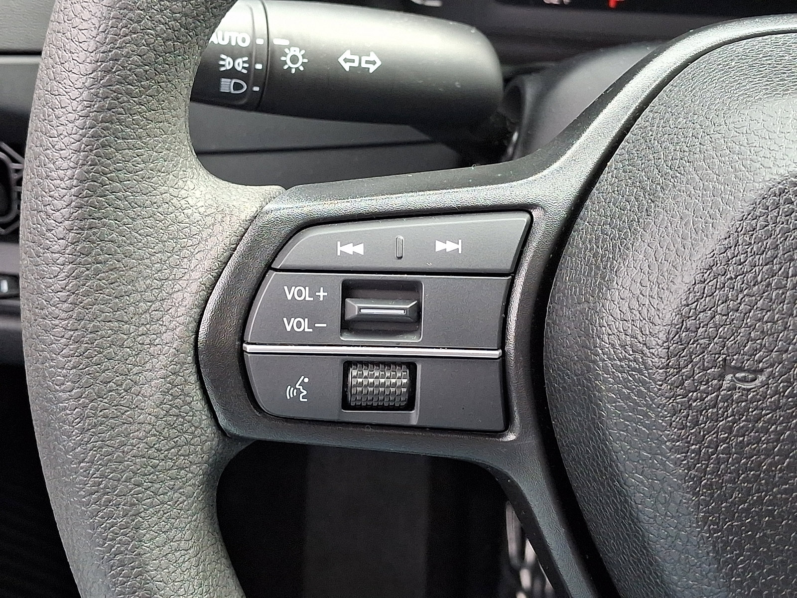 Used 2024 Honda Accord EX image 22