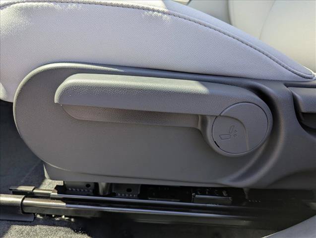 New 2026 Hyundai Kona SE FWD image 8