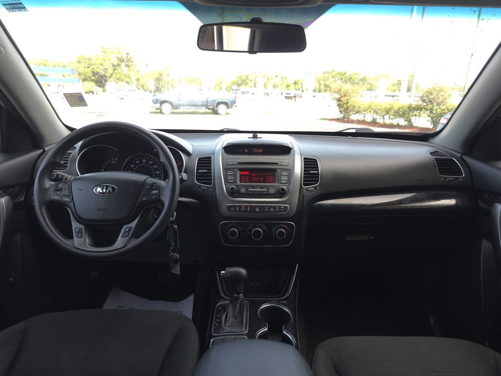Used 2015 Kia Sorento LX FWD image 17