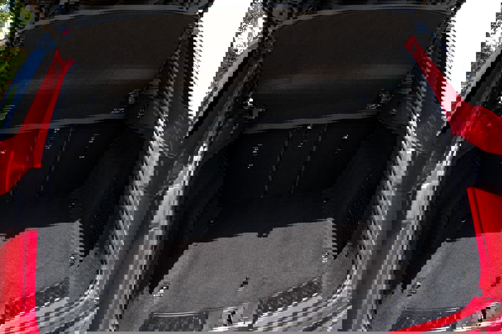 Used 2021 Land Rover Range Rover Evoque R-Dynamic S image 46