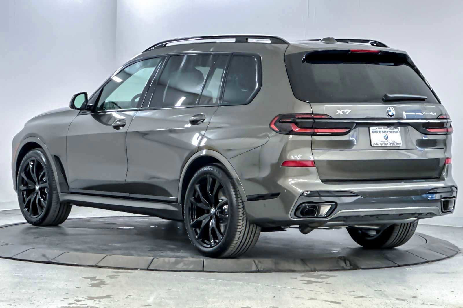New 2026 BMW X7 xDrive40i w/ M Sport Package image 6