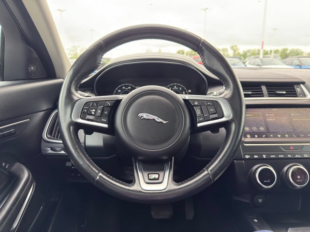 Used 2020 Jaguar E-PACE SE AWD/4WD image 17