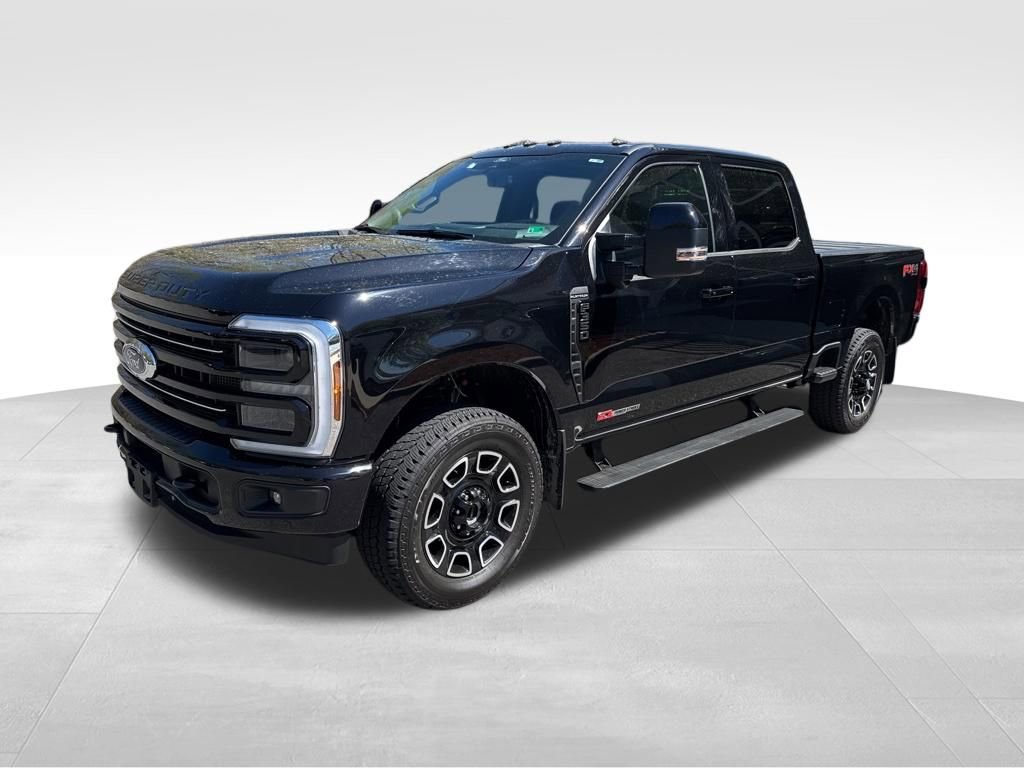 Used 2025 Ford F350 Platinum image 3