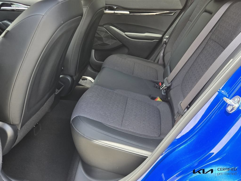 Certified 2025 Kia Seltos X-Line AWD/4WD image 11