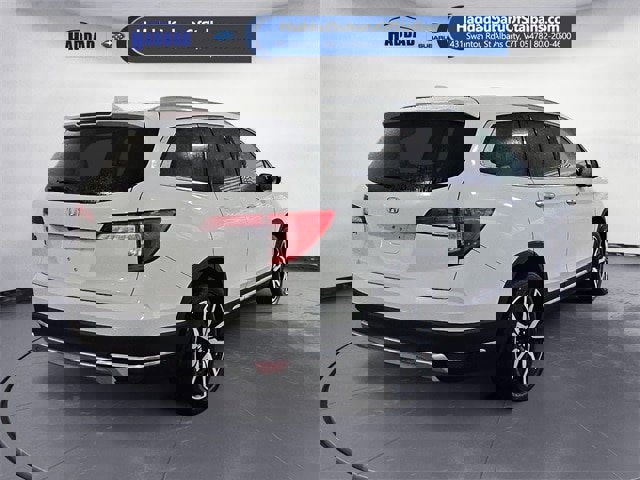 Used 2022 Honda Pilot Touring image 5