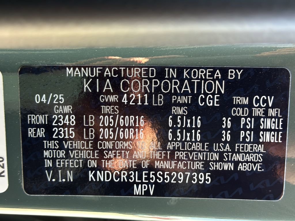 New 2025 Kia Niro EX image 39