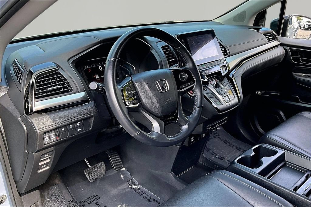 Used 2023 Honda Odyssey Touring image 14
