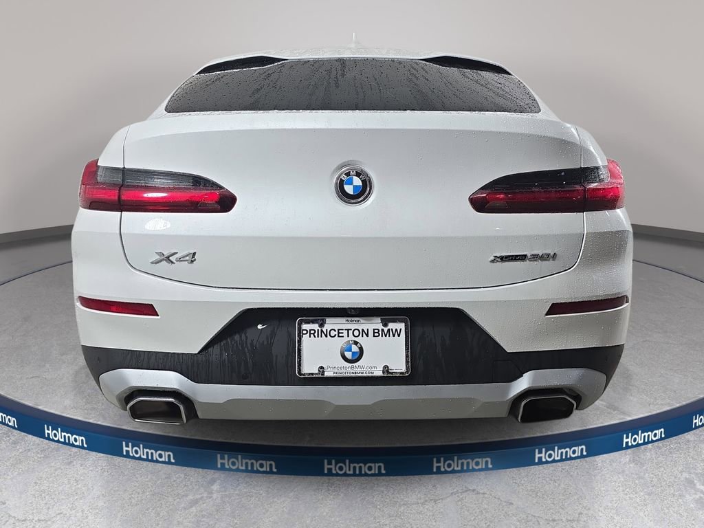 Certified 2025 BMW X4 xDrive30i w/ Premium Package image 6
